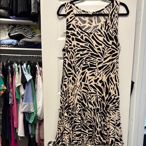 Drop waist Black and Cream Women's Dress